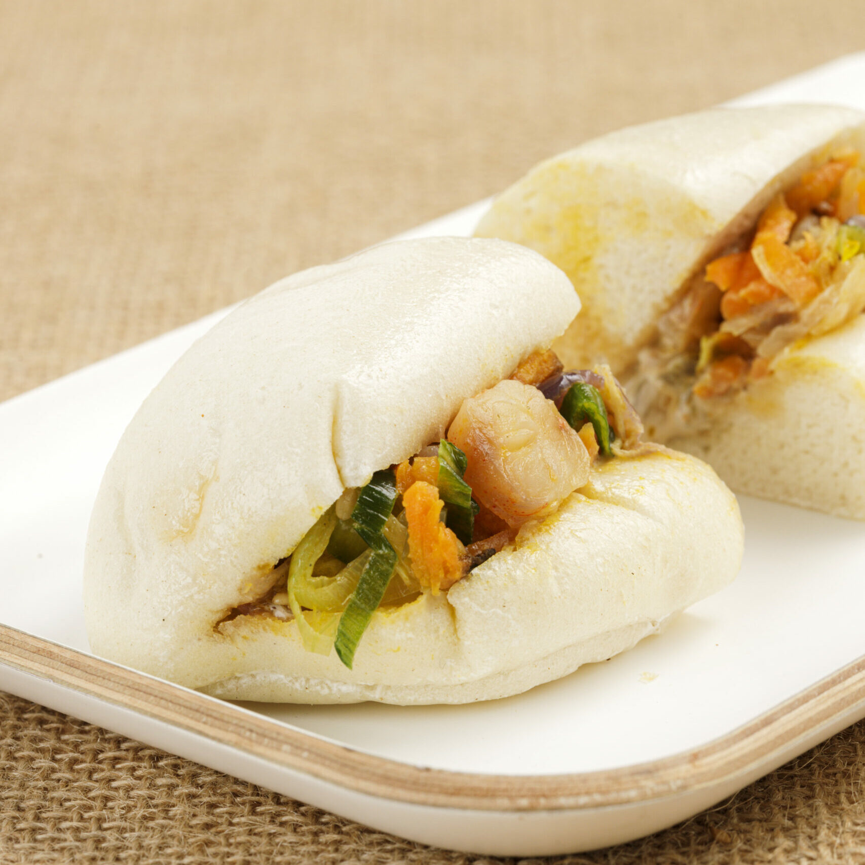 Bao moelleux aux gambas et légumes rôtis en vinaigrette thaï2